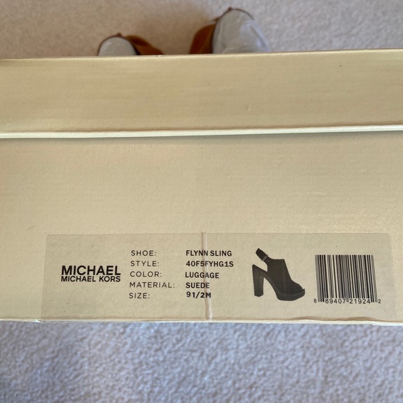 New Michael Kors Flynn Sling shoes - Picture 4 of 5